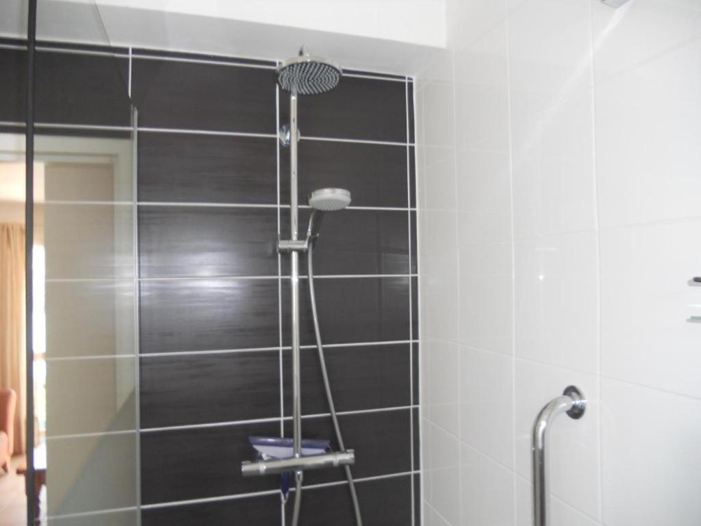 Bed and Breakfast La Tulipe **** Savines Pokój zdjęcie